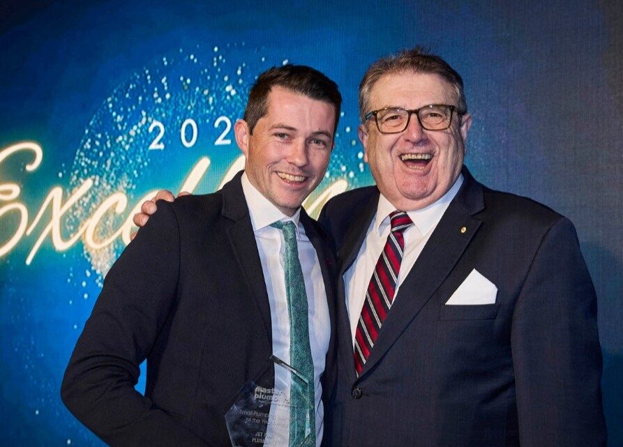 jet-plus-plumbing-wins-small-plumbing-business-of-the-year
